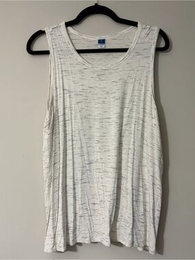 Old Navy White Tank Top with Subtle Gray Heathering